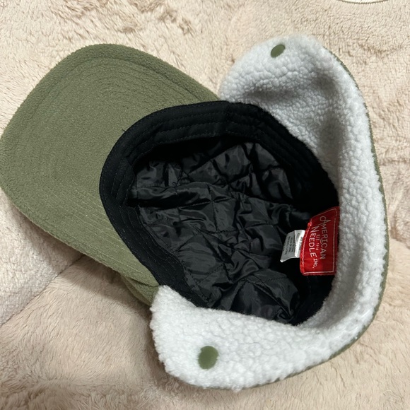 American Needle Quilted Lining Cap - Picture 2 of 6